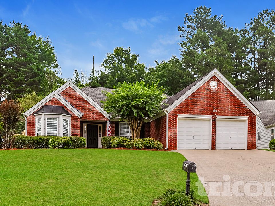 1st image of 2473 Insdale Trce NW