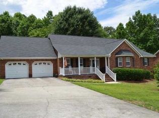 525 Stoneridge Dr, Lexington, SC 29072