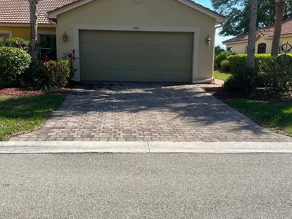 9269 Aegean Cir, Lehigh Acres, FL 33936
