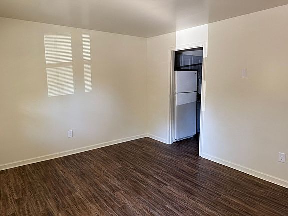 4th image of 5820 Sanford Rd N #5820S-01