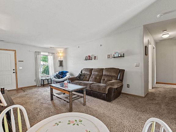 4th image of 1136 Elias Murray Dr