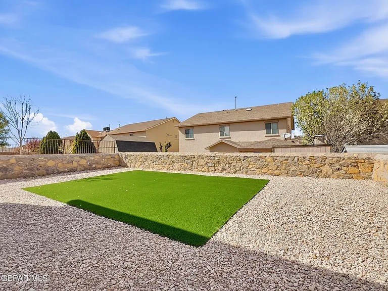 12753 Tierra Mina Dr — Photo 32