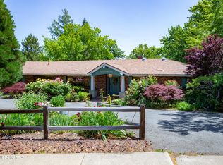 10 Southridge Dr, Reno, NV 89509