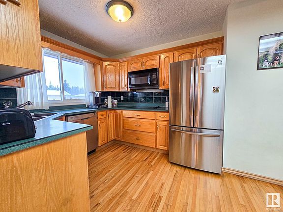 3rd image of 4310 50th St