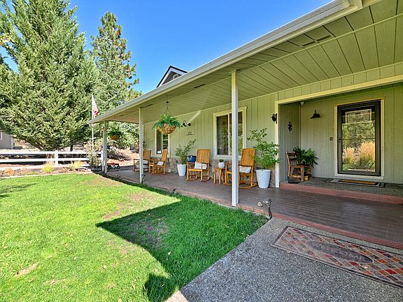 5th image of 203 Edgerton Ln