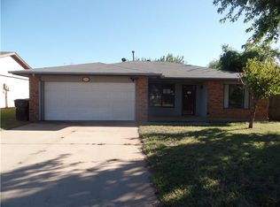 12516 Southgate Dr, Yukon, OK 73099
