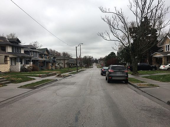 5th image of 3428 Bellefontaine Ave