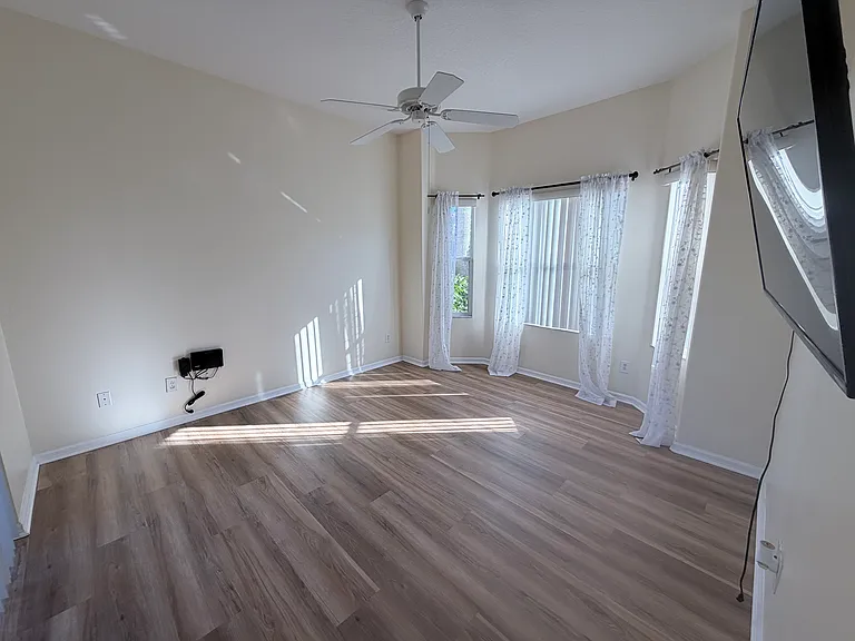 638 Brunello Dr — Photo 3