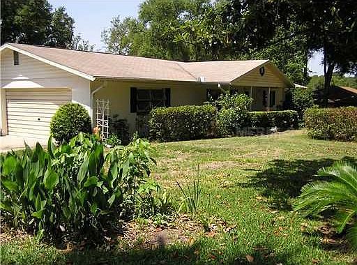 2nd image of 625 Forest Park Dr
