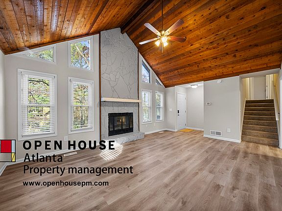 2nd image of 4750 Forest Valley Pl NE