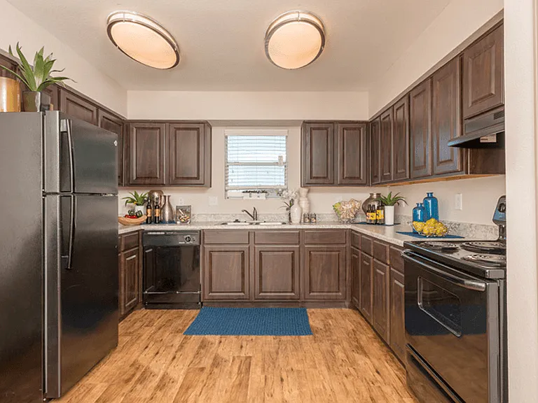 Elevate Apartments — Photo 8
