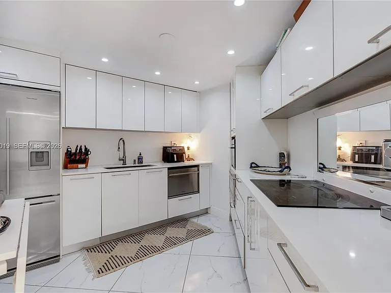 825 Brickell Bay Dr #850 — Photo 8