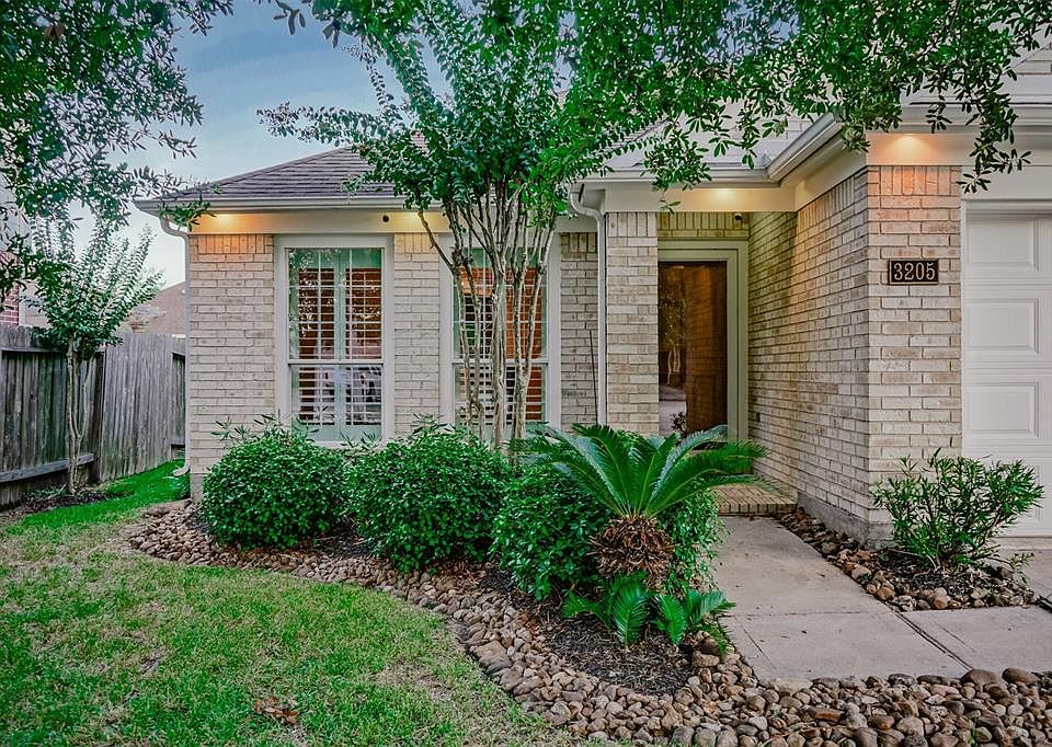 1st image of 3205 Windy Cape Ln