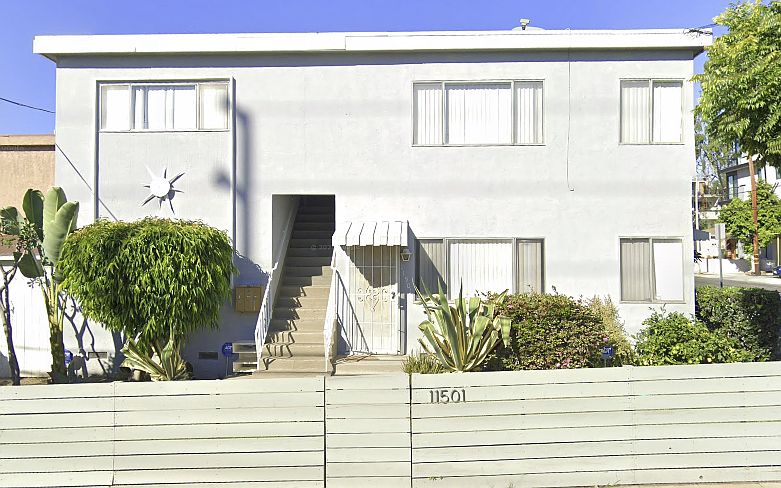 1st image of 11501 Ohio Ave #2