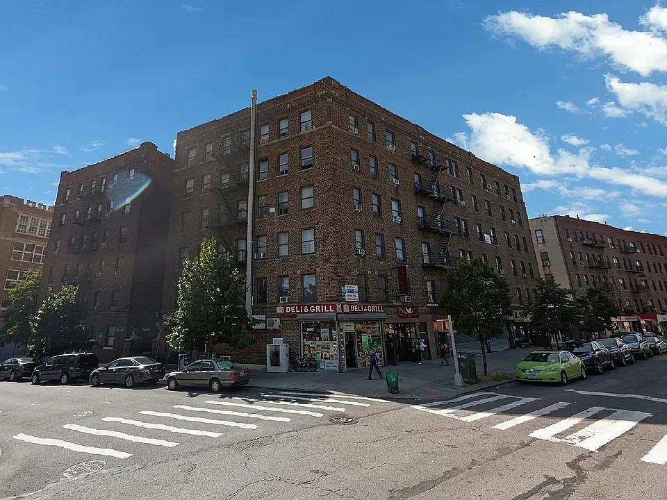 4996 Broadway #1H