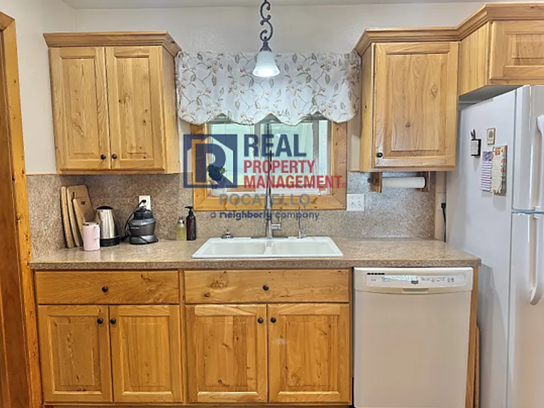 13355 N Dekay Rd — Photo 5