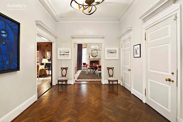 Sold by Sotheby's International Realty | media 4