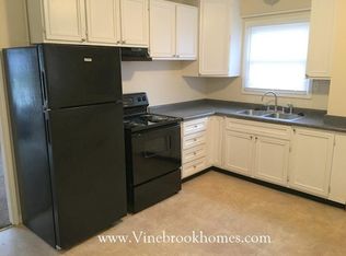 605 Mead Ln, Springfield, OH 45506