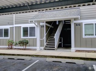 1670 SW Mulberry Pl APT B101, Oak Harbor, WA