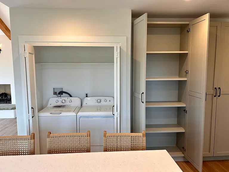 406 Beirut Ave — Photo 22