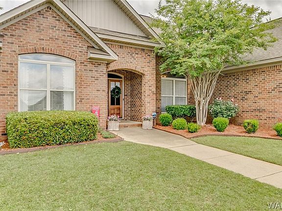 3rd image of 12543 Willow View Cir