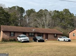 1053 Vineyard Rd, Griffin, GA 30223