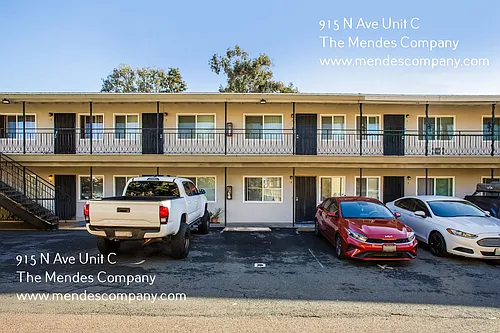 915 N Ave Photo 1