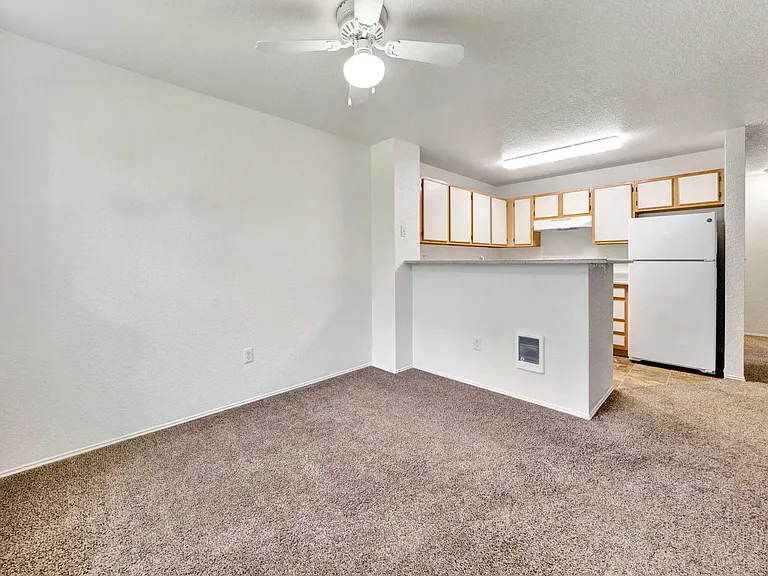Hampton Ridge Apartments — Photo 21