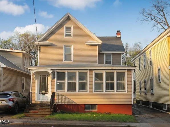 261 Altamont Avenue, Schenectady, NY 12304