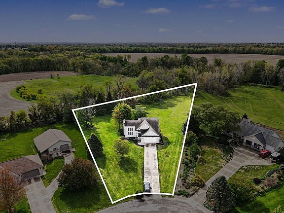 3rd image of 3575 Walnut Ct