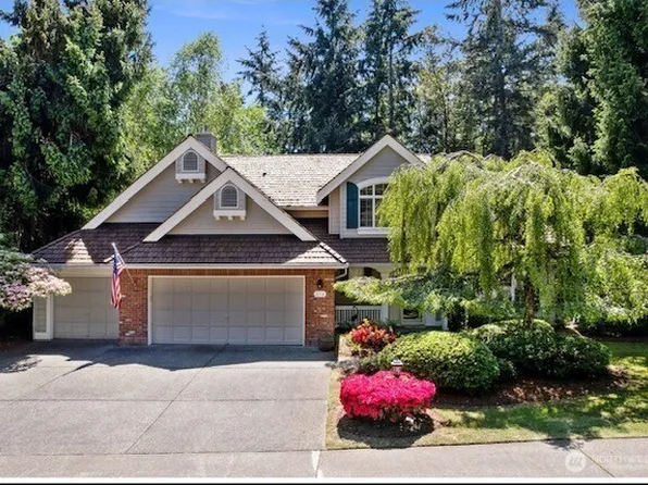2106 28th Street Ct NW, Gig Harbor, WA 98335