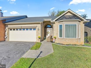 123 Morningside Dr, Falling Waters, WV 25419