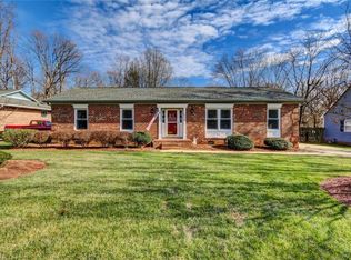 702 Westland Dr, Greensboro, NC 27410