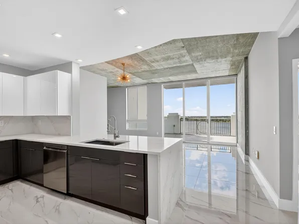 300 S Australian Avenue #1112, West Palm Beach, FL 33401