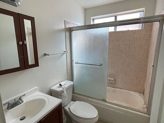 4th image of 38 Horizon Ave APT C