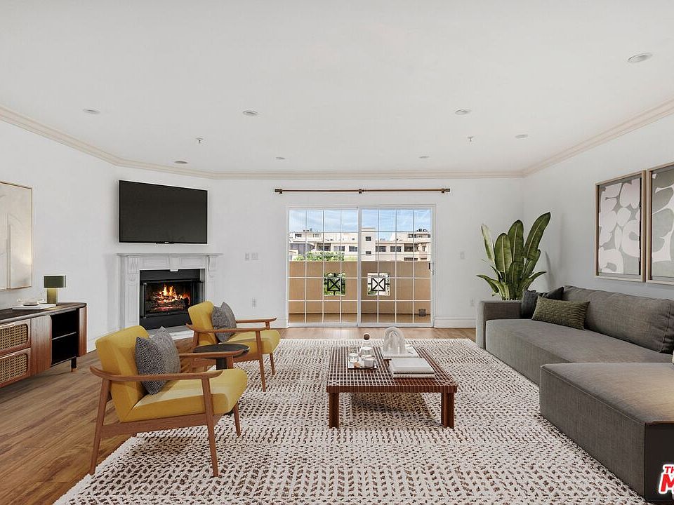 1st image of 1948 Malcolm Ave APT 305