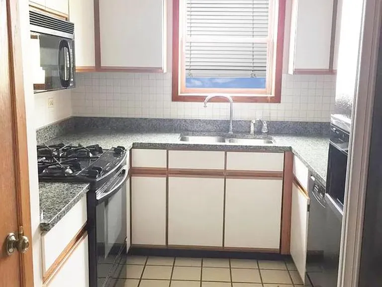 814 S Miller St #1S — Photo 5