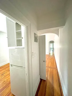 Rented by Pear NYC LLC | media 24