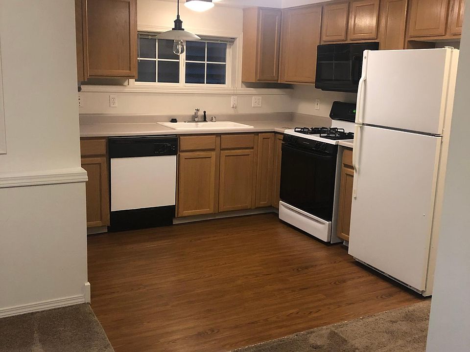 1st image of 801 6th Ave N #801