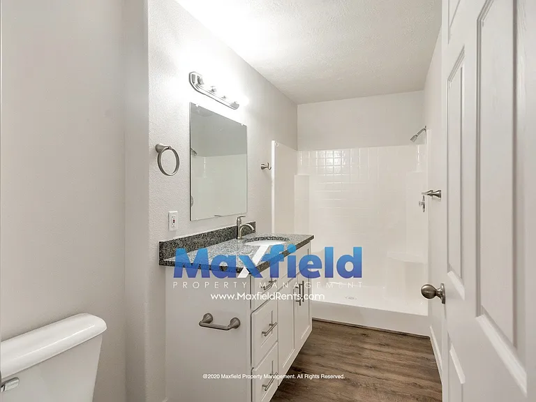 2737 E 750 N #1 — Photo 24