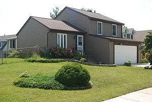 1103 Sunset Cir photo 1