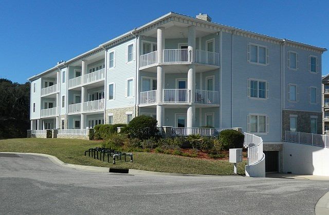1st image of 2705 Dolphin Ave #1A