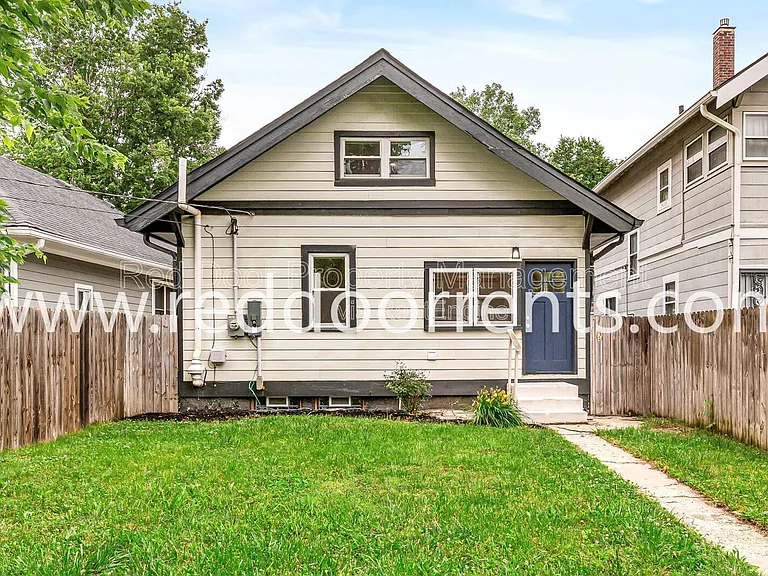 3146 Broadway St — Photo 36
