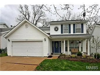 16564 Hunters Crossing Dr photo 1