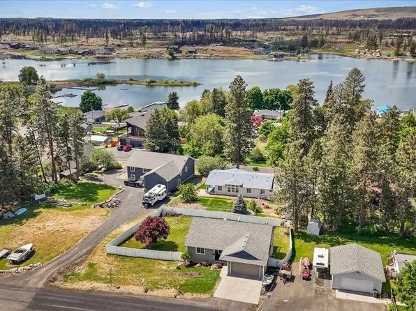 10918 S Pinecroft Rd, Medical Lake, WA 99022