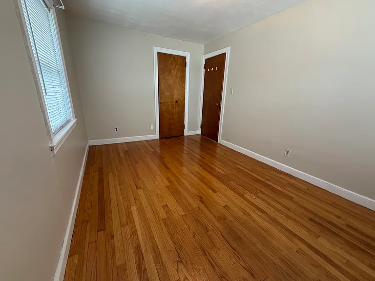 35 Rose Ave #35 — Photo 13