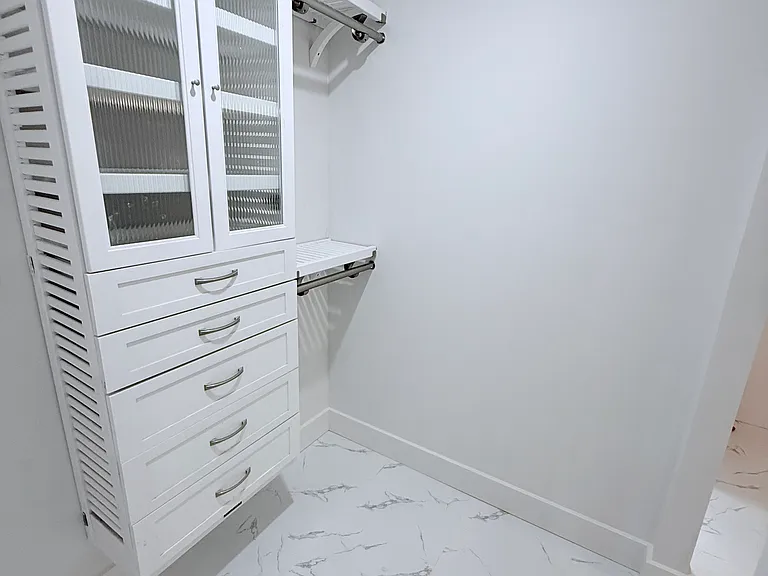140 S Cypress Rd #115 — Photo 8