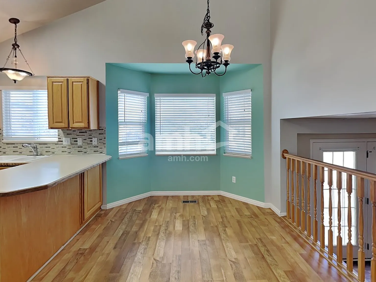 4 bed, 3.5 bath, 1880 sqft, $2,520 — Photo 4