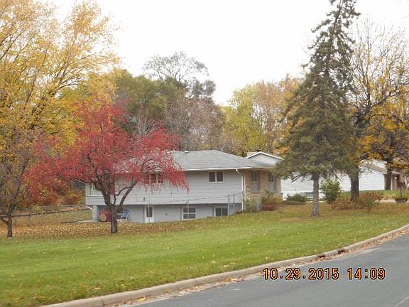 2nd image of 13520 1st Ave S