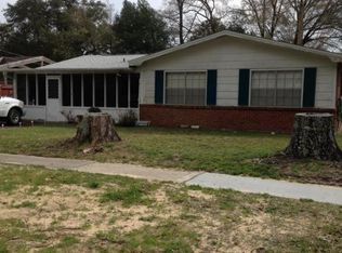 519 Newcastle Dr, Fort Walton Beach, FL 32547